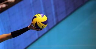 Saatavilla olevien ASICS-lentopallokenkien vertailu